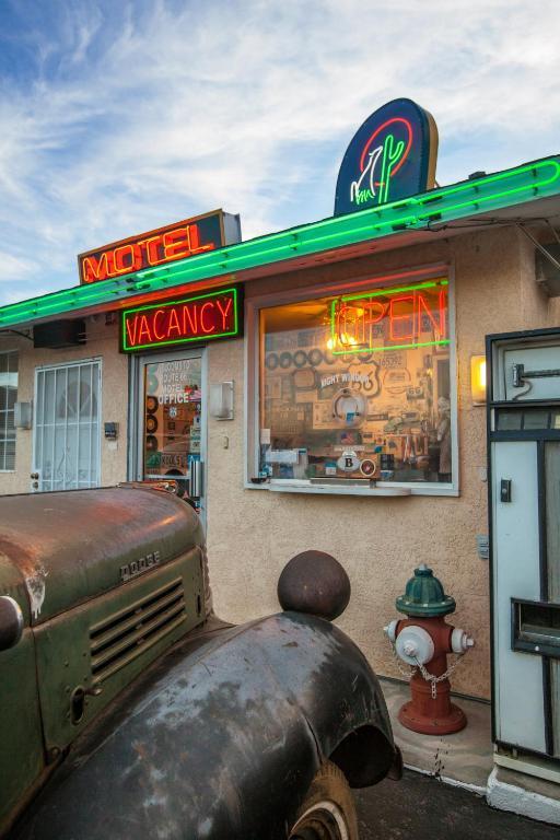 Route 66 Motel Barstow Eksteriør bilde